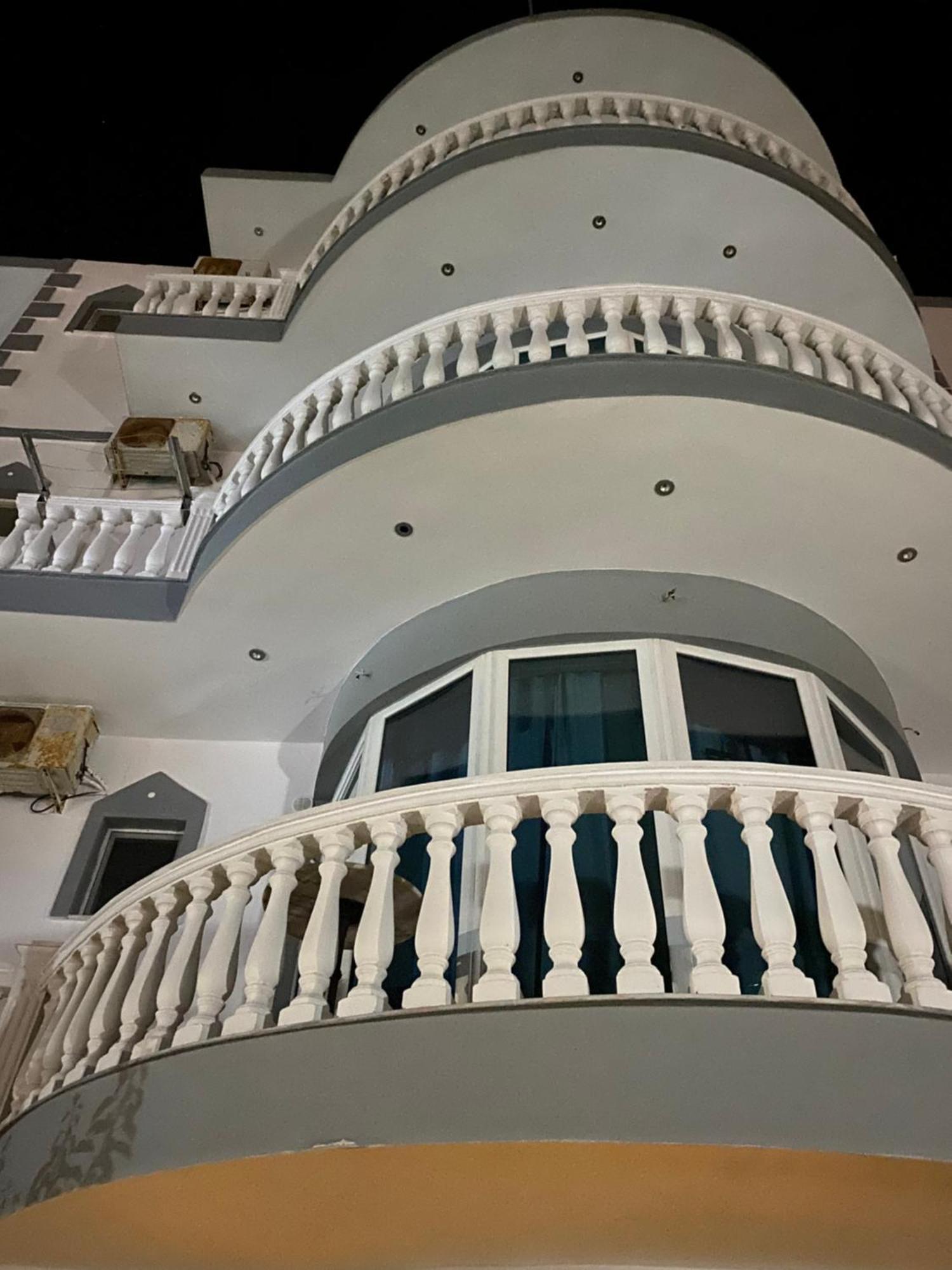 Апартаменти Rizarjo *